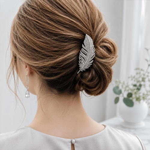 パーティー 2次会 結婚式 ヘアアレンジ ブローチ