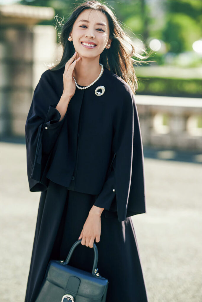 VERY　卒業式　ブローチ　コーディネート