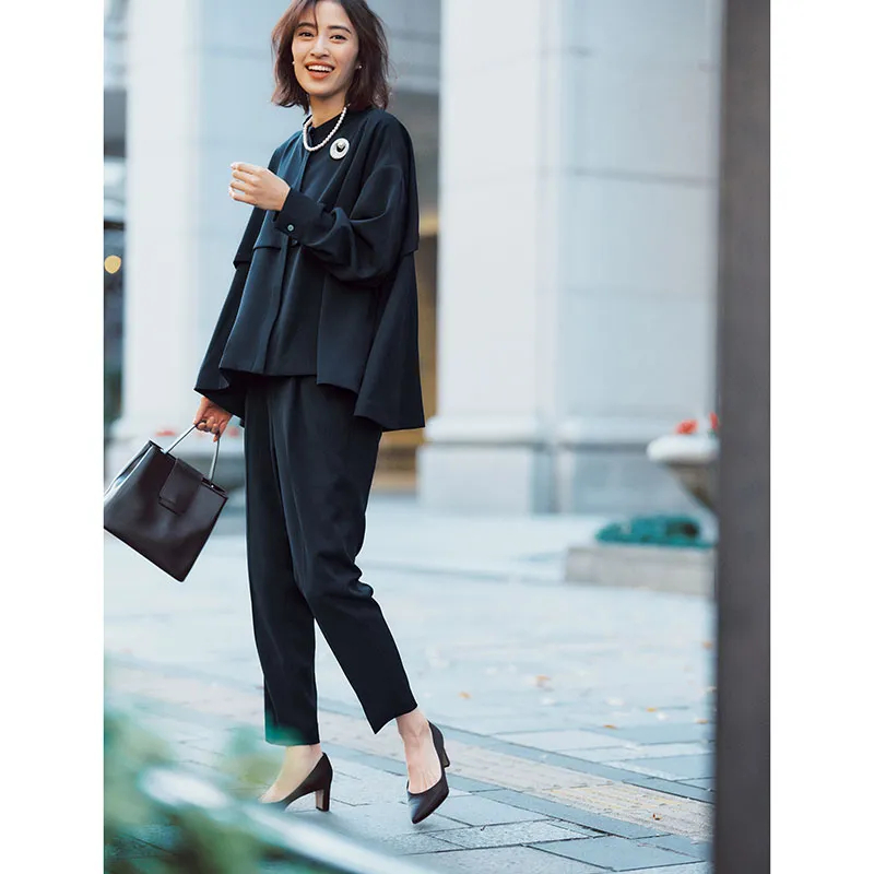 VERY　卒業式　ブローチ　コーディネート