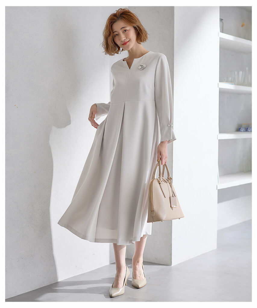 オフィス コーディネート ブローチ