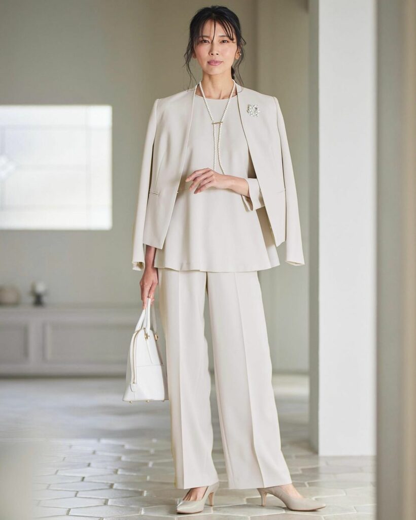 ブローチ　入学式　コーディネート